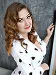Anna, woman from Mariupol